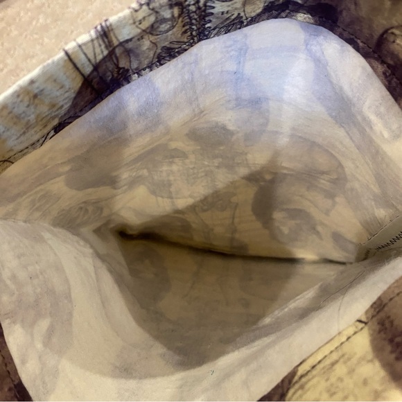 Bag, Drawstring Skull and Skeleton Print - Picture 6 of 8